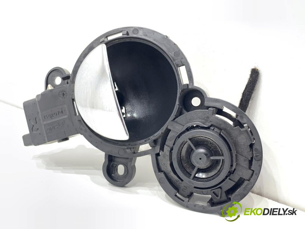 MINI R50 R53 liftback 2003 66 kW One 1598 klika vnitřní pravý přední část 1502074