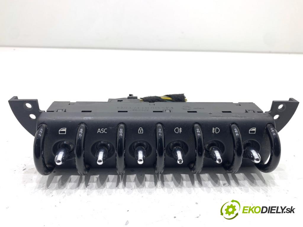 MINI R50 R53 liftback 2003 66 kW One 1598 Prepínač okien 6917989 (Prepínacie páčky pod volantom)