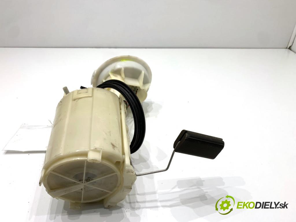 MINI R50 R53 liftback 2003 66 kW One 1598 Pumpa paliva