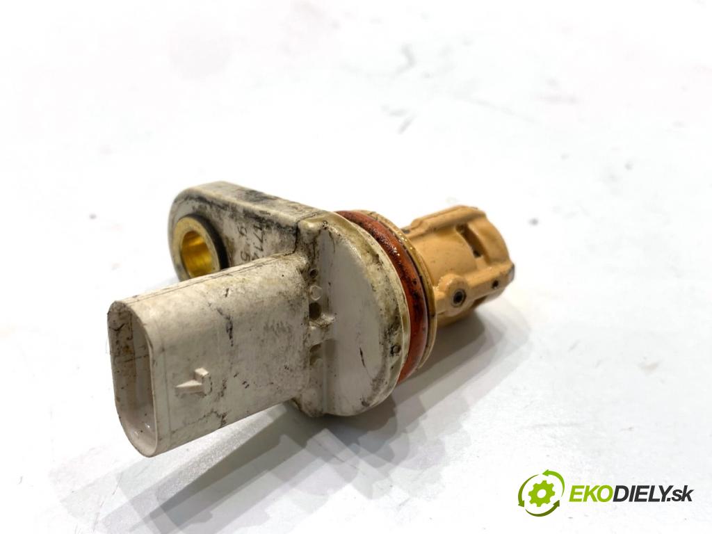 OPEL ASTRA J sedan 2017 103 kW 1.4 LPG (69) 1364 Snímač pozície vačkového hriadeľa 55566932 (Snímač polohy kľukového hriadeľa)