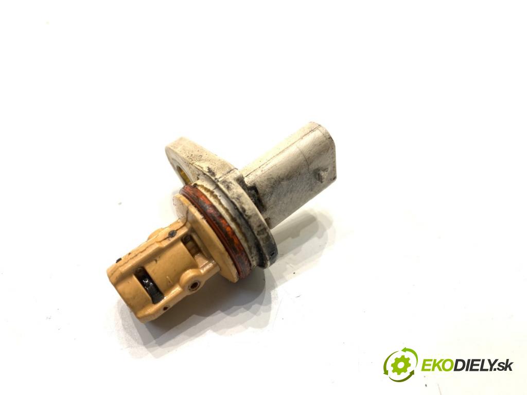 OPEL ASTRA J sedan 2017 103 kW 1.4 LPG (69) 1364 Snímač pozície vačkového hriadeľa 55566932 (Snímač polohy kľukového hriadeľa)