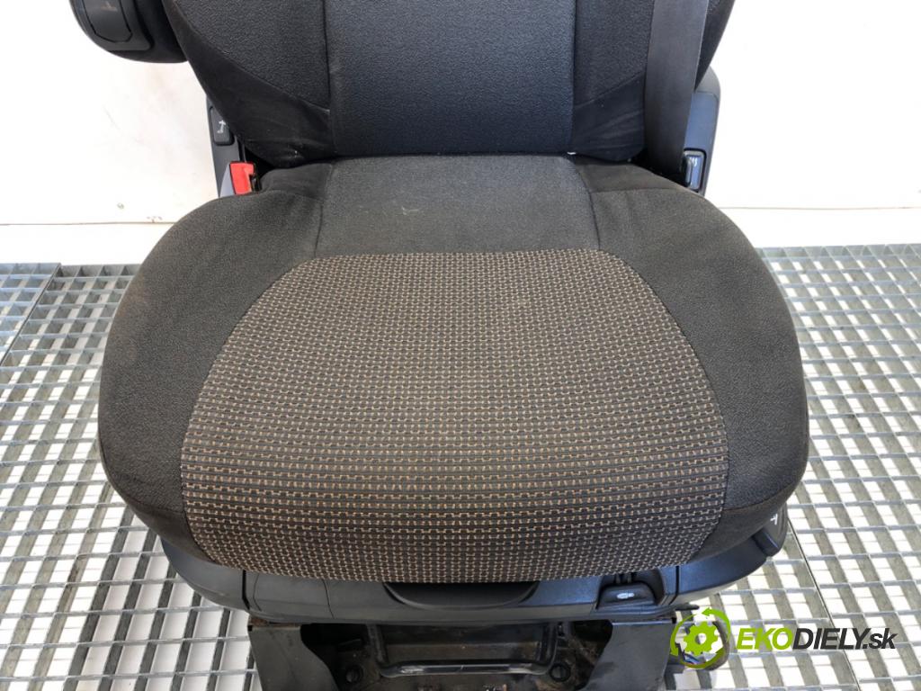 DAF XF Ciągnik siodłowy 2014 375 kW FT 510 375 kW [510 KM] olej napędowy 2012 - 2022 12900 sedadlo levý přední část