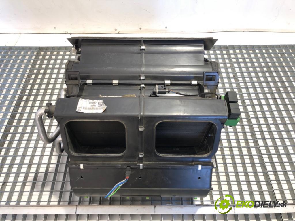 DAF XF Ciągnik siodłowy 2014 375 kW FT 510 375 kW [510 KM] olej napędowy 2012 - 2022 12900 Výhrevné teleso, radiátor kúrenia KOMBAJN 1980851