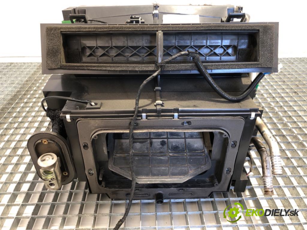 DAF XF Ciągnik siodłowy 2014 375 kW FT 510 375 kW [510 KM] olej napędowy 2012 - 2022 12900 Výhrevné teleso, radiátor kúrenia KOMBAJN 1980851