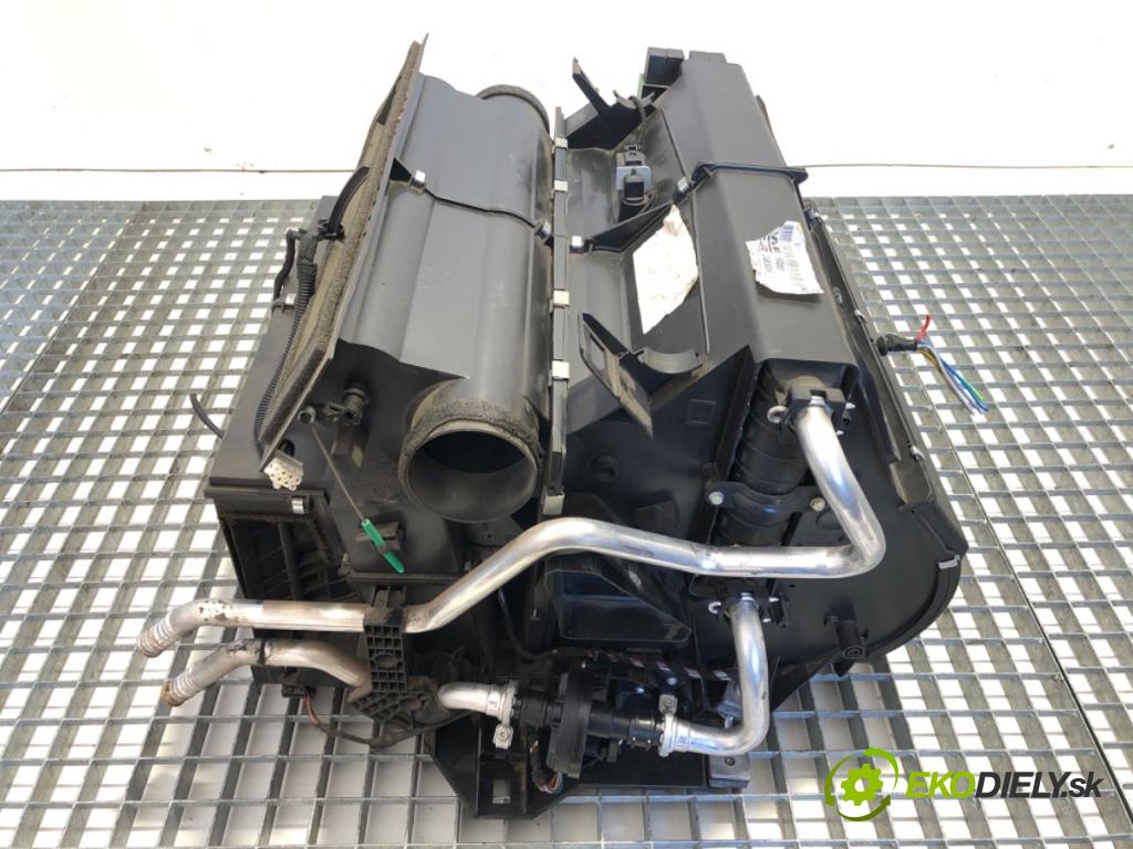 DAF XF Ciągnik siodłowy 2014 375 kW FT 510 375 kW [510 KM] olej napędowy 2012 - 2022 12900 Výhrevné teleso, radiátor kúrenia KOMBAJN 1980851