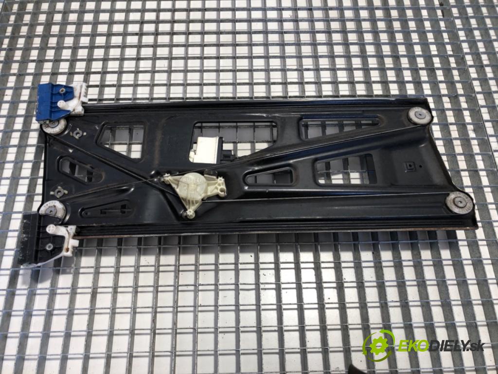 DAF XF Ciągnik siodłowy 2014 375 kW FT 510 375 kW [510 KM] olej napędowy 2012 - 2022 12900 mechanismus okna levý přední část