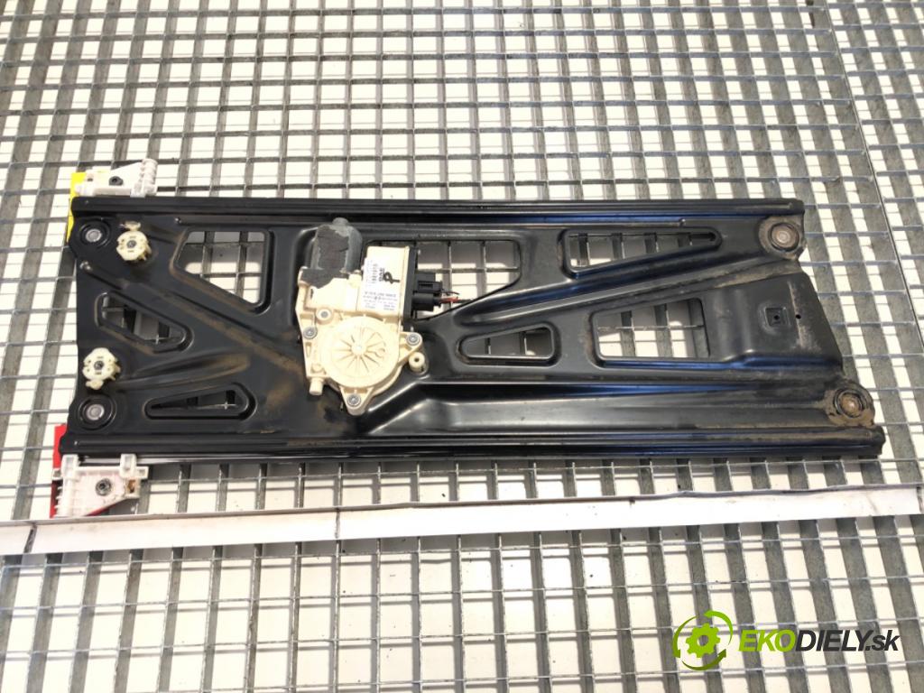 DAF XF Ciągnik siodłowy 2014 375 kW FT 510 375 kW [510 KM] olej napędowy 2012 - 2022 12900 mechanismus okna pravý přední část E066097012