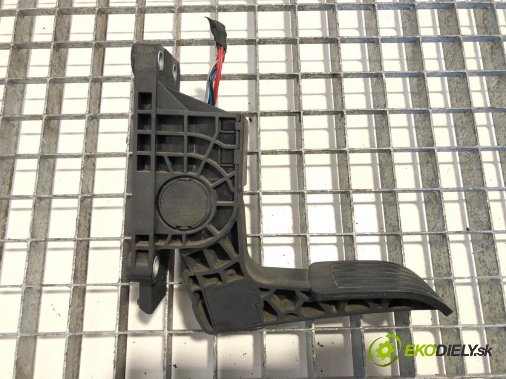 DAF XF Ciągnik siodłowy 2014 375 kW FT 510 375 kW [510 KM] olej napędowy 2012 - 2022 12900 Potenciometer plynu 1860240 (Potenciometer plynového pedálu)