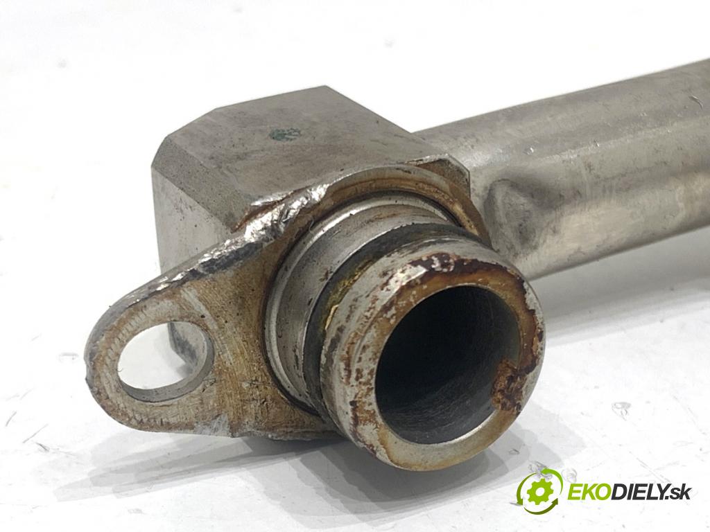 SEAT LEON III liftback 2017 132 kW 1.8 TSI 1798 rúrka turba  (Hadice turbodmychadla)