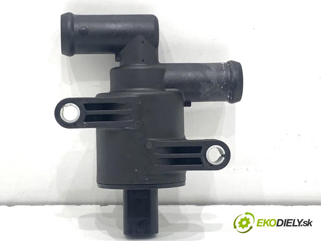 SEAT LEON III liftback 2017 132 kW 1.8 TSI 1798 DALŠÍ: Pumpa vody  (Vodná pumpa)