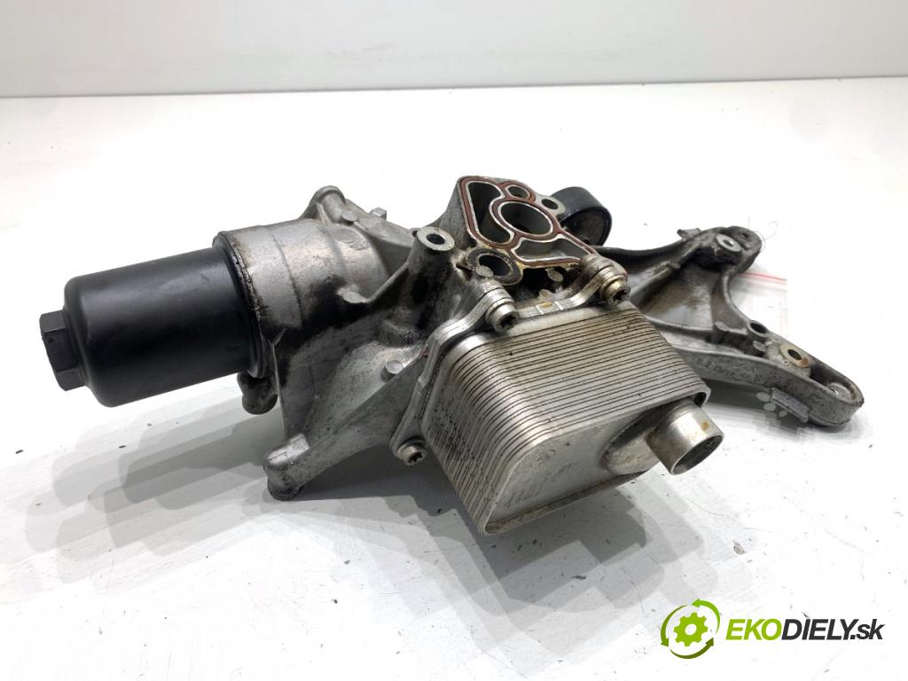 SEAT LEON III liftback 2017 132 kW 1.8 TSI 1798 obal filtra oleje 06L903143D (Kryt olejového filtru)