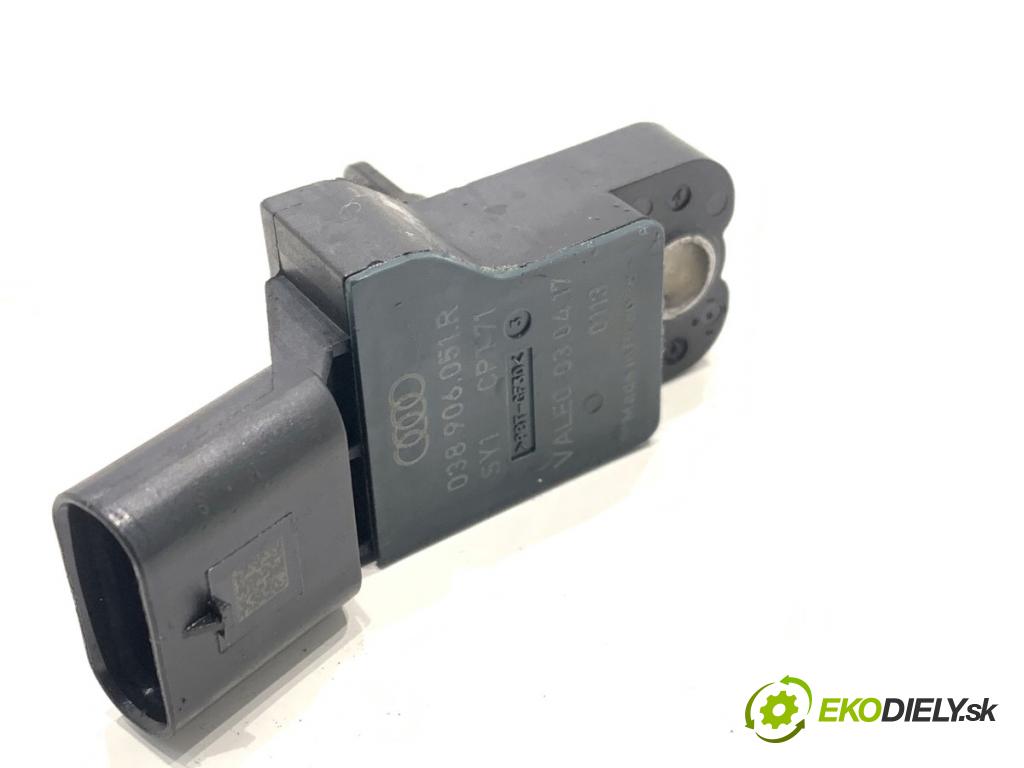 SEAT LEON III liftback 2017 132 kW 1.8 TSI 1798 Snímač tlaku DOPLNENIE: 038906051R