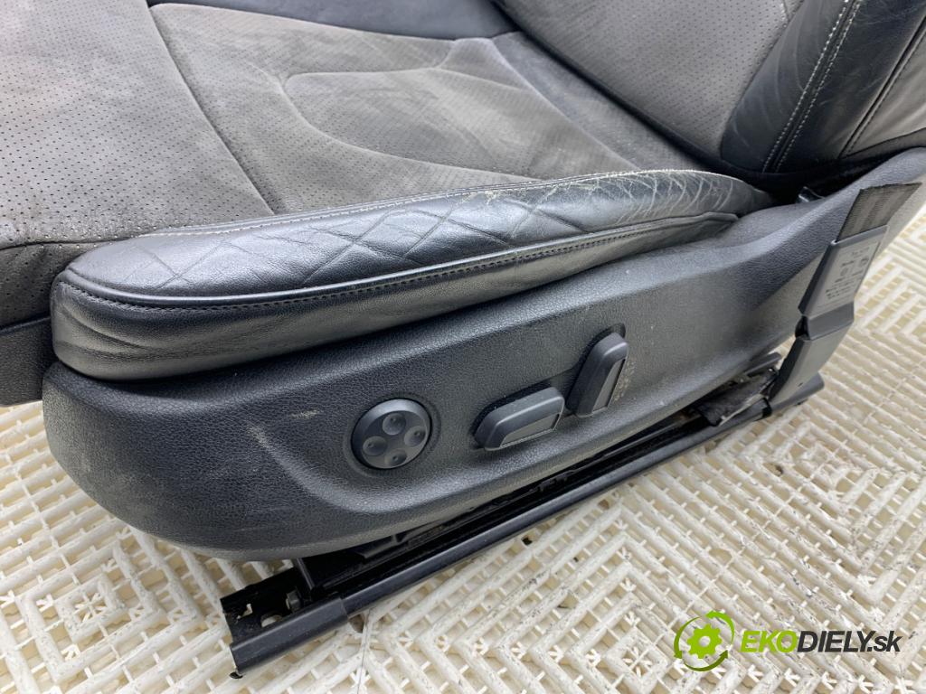AUDI A4 B8 Kombi 2008 140 kW 2.7 TDI 2698 Sedadlo ľavy predný S-LINE