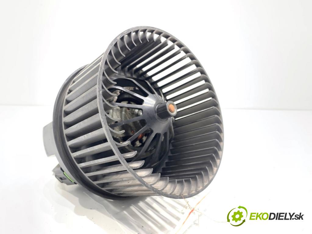VOLVO V40 liftback 2016 88 kW D2 1969 ventilátor kúrenia AV6N-18456-AA