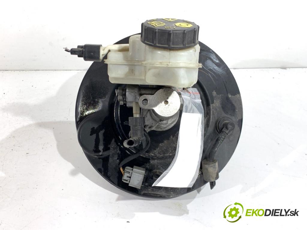 VOLVO V40 liftback 2016 88 kW D2 1969 Posilovač bŕzd P31362927