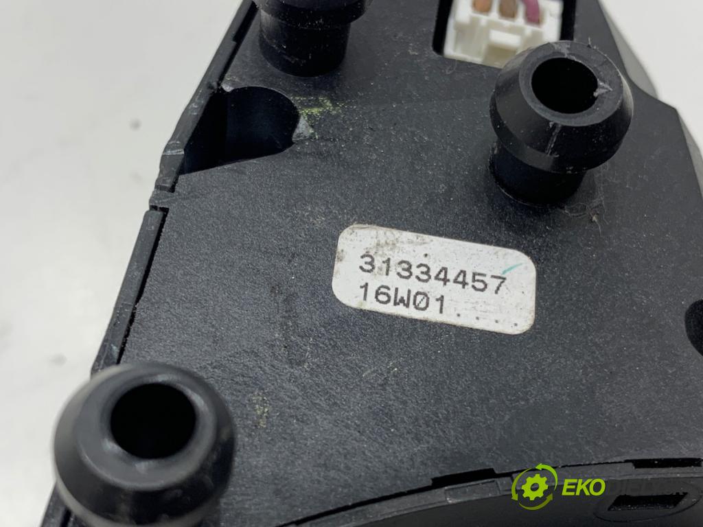 VOLVO V40 liftback 2016 88 kW D2 1969 SPÍNAČE: volantu 31334457