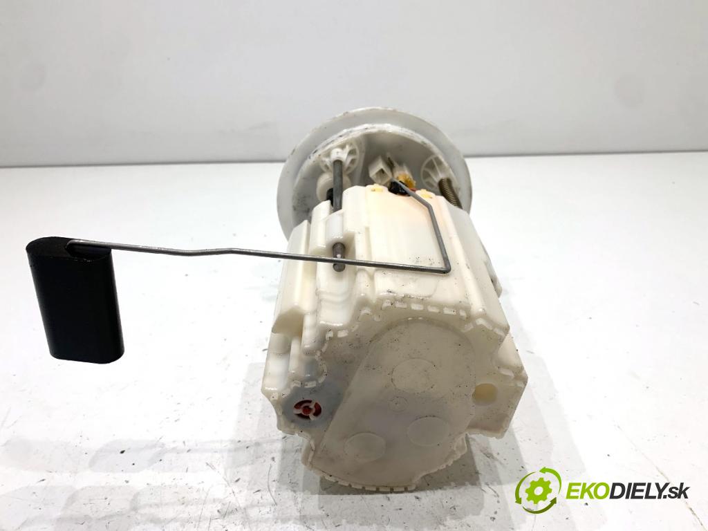 VOLVO V40 liftback 2016 88 kW D2 1969 pumpa paliva 31321153