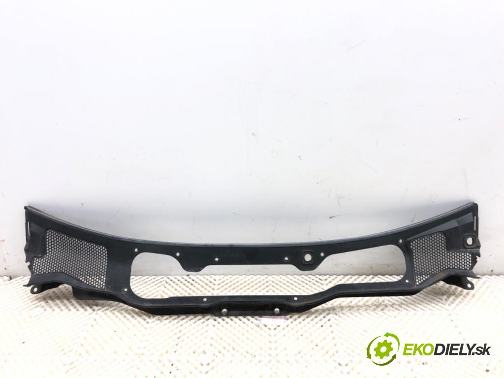 VOLVO V40 liftback 2016 88 kW D2 1969 Torpédo, plast pod čelné okno 31278103 (Torpédo (plast pod čelným sklom))