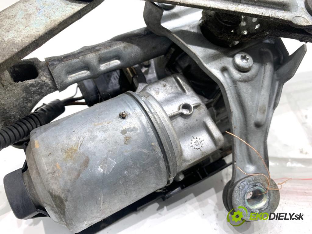 VOLVO V40 liftback 2016 88 kW D2 1969 Mechanizmus stieračov predný 31378574 (Motorček stieračov predný)