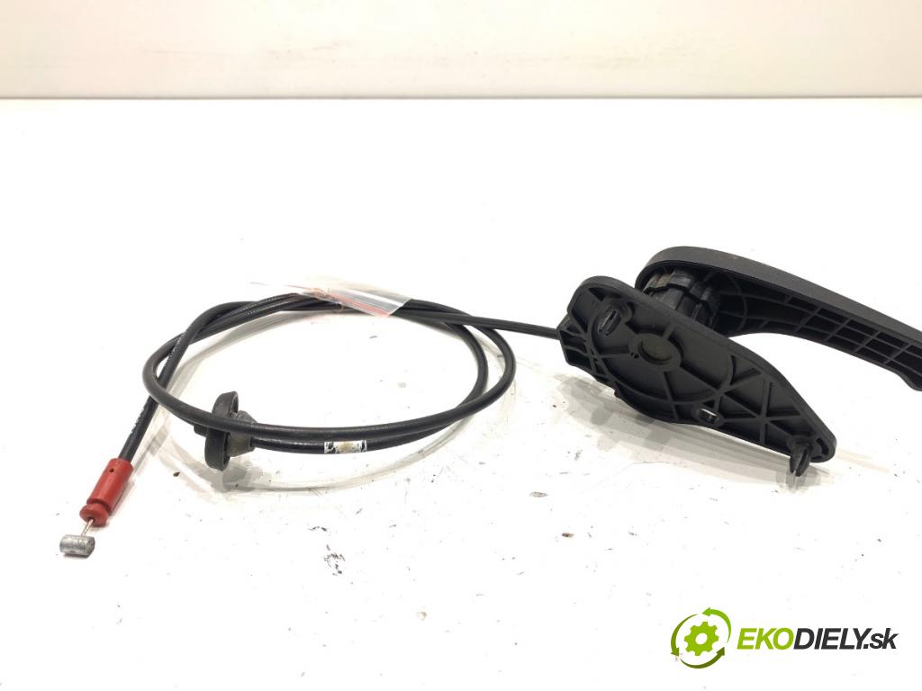 VOLVO V40 liftback 2016 88 kW D2 1969 lanko kapoty 31278799