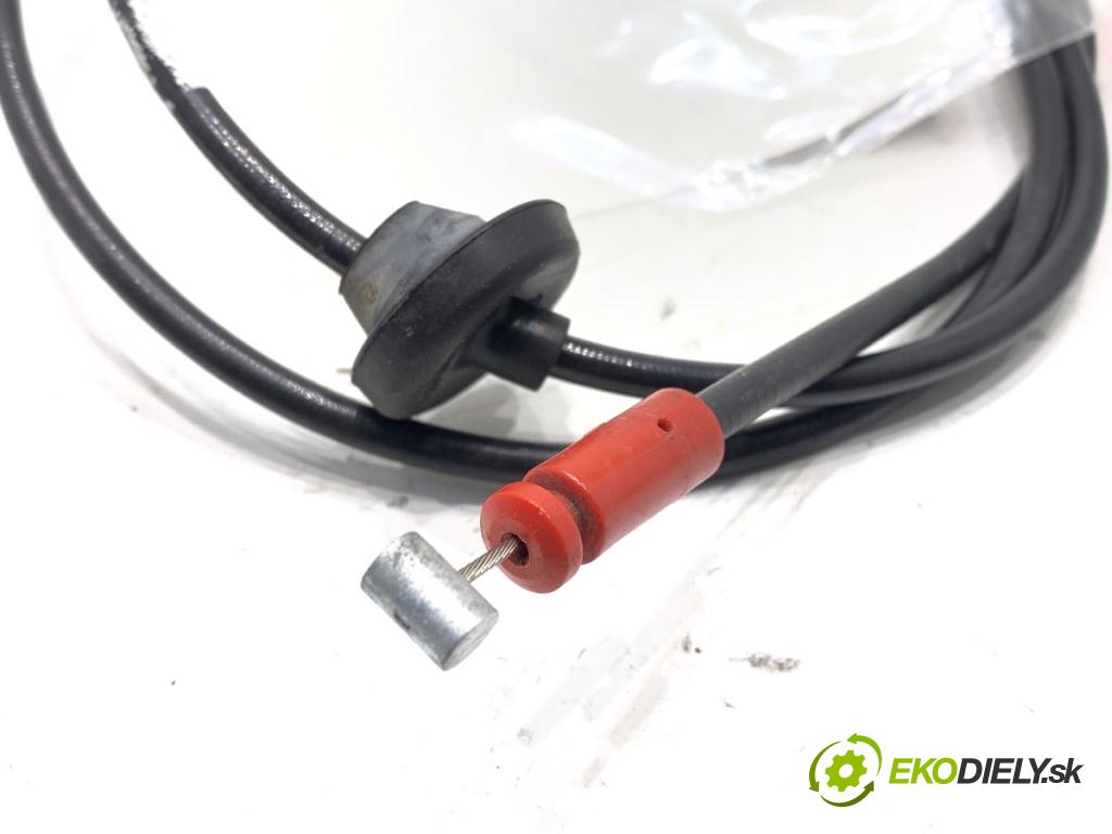 VOLVO V40 liftback 2016 88 kW D2 1969 lanko kapoty 31278799