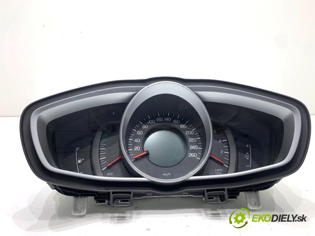 VOLVO V40 liftback 2016 88 kW D2 1969 Prístrojovka 31412873 (Prístrojová doska)