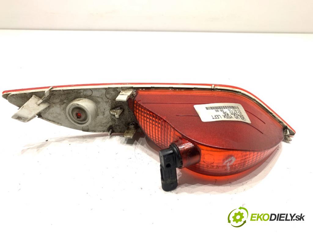 VOLVO V40 liftback 2016 88 kW D2 1969 světlo nárazníka pravý zadní část 31395550