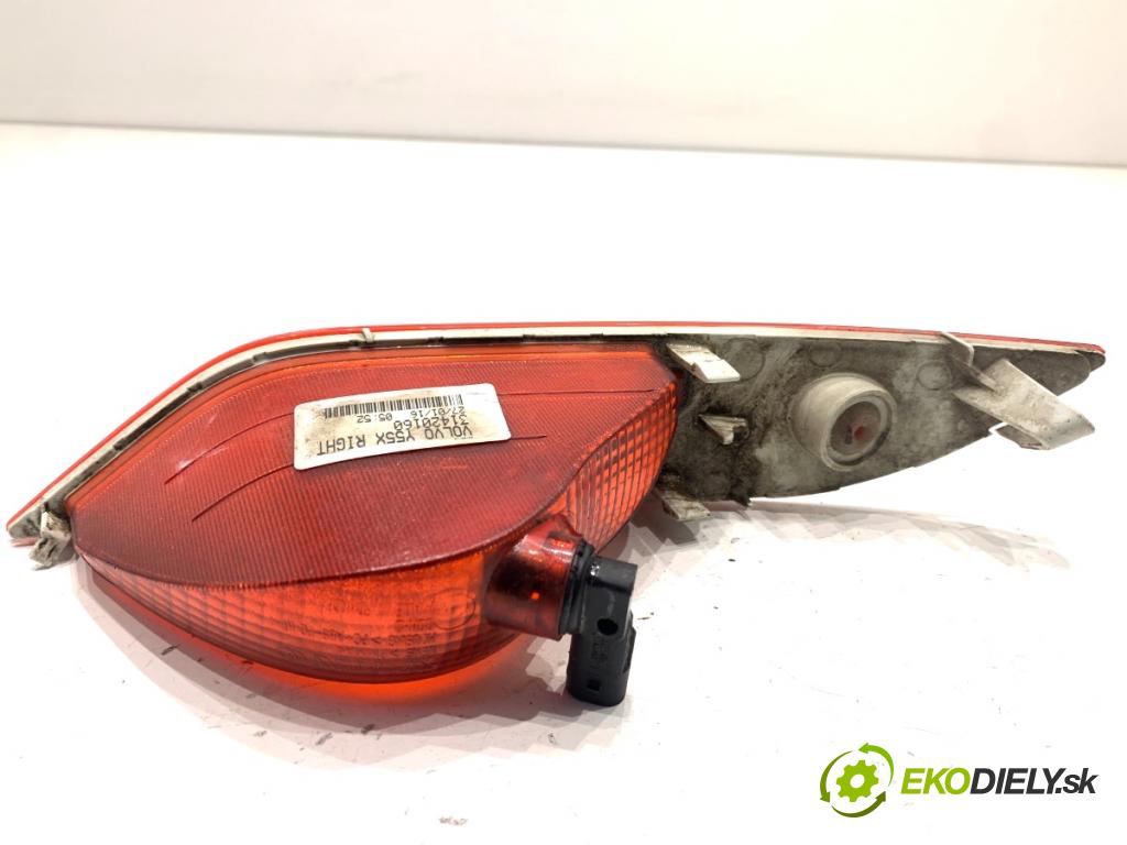 VOLVO V40 liftback 2016 88 kW D2 1969 světlo nárazníka levý zadní část 31420160
