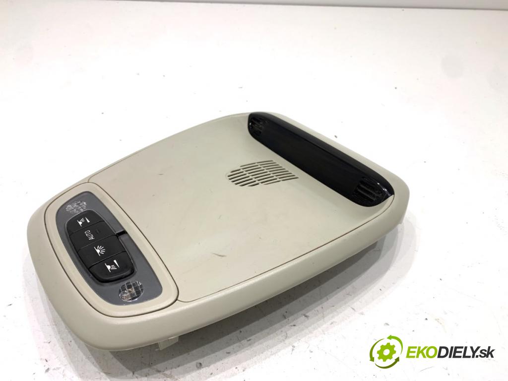 VOLVO V40 liftback 2016 88 kW D2 1969 světlo stropní C99ZA