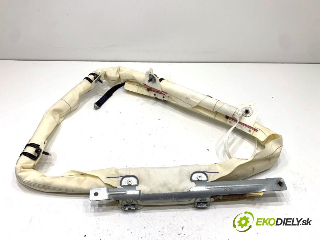 VOLVO V40 liftback 2016 88 kW D2 1969 stropní pravý 31291327