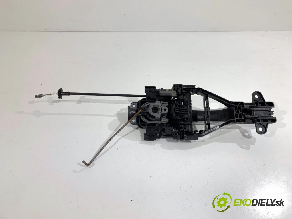 VOLVO V40 liftback 2016 88 kW D2 1969 Kľučka vonkajšia ľavy predný 31440082