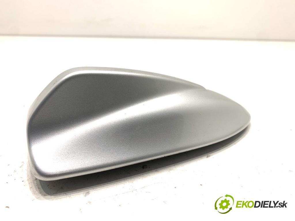 VOLVO V40 liftback 2016 88 kW D2 1969 ANTENA 31667592