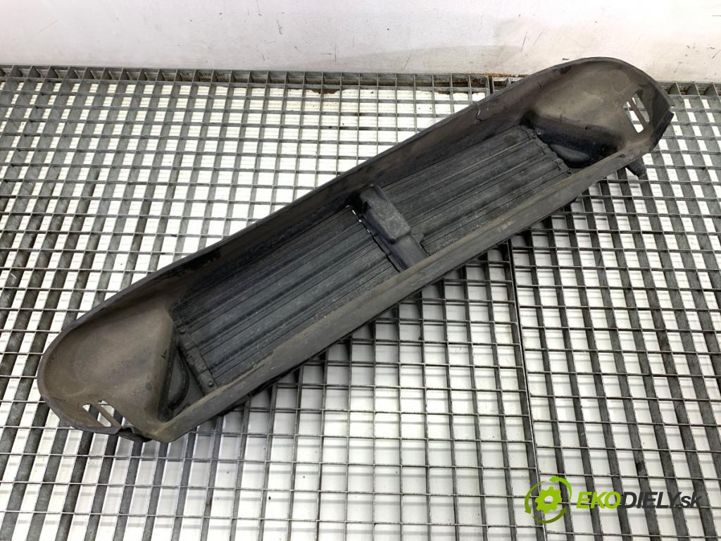 VOLVO V40 liftback 2016 88 kW D2 1969 Volant vzduchu 31455707