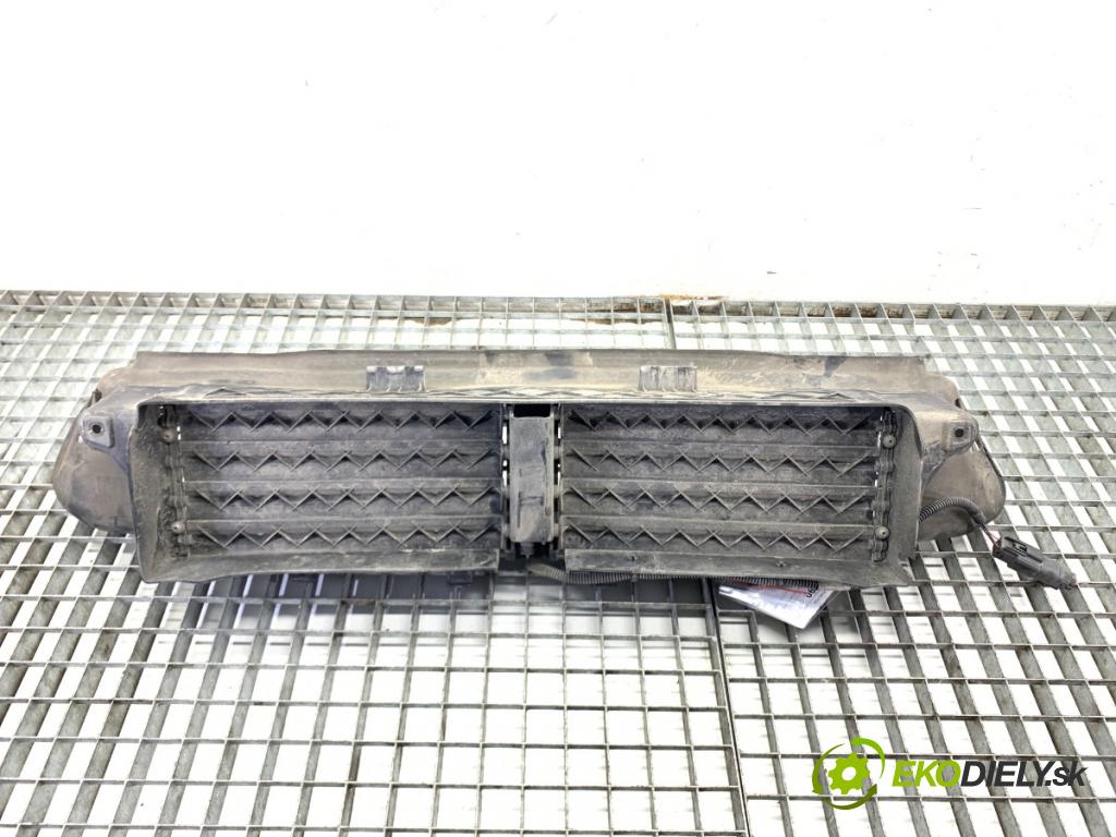 VOLVO V40 liftback 2016 88 kW D2 1969 Volant vzduchu 31455707