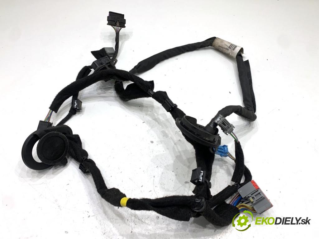 VOLVO V40 liftback 2016 88 kW D2 1969 Káblovačka Dvere zad ľavy 31313717