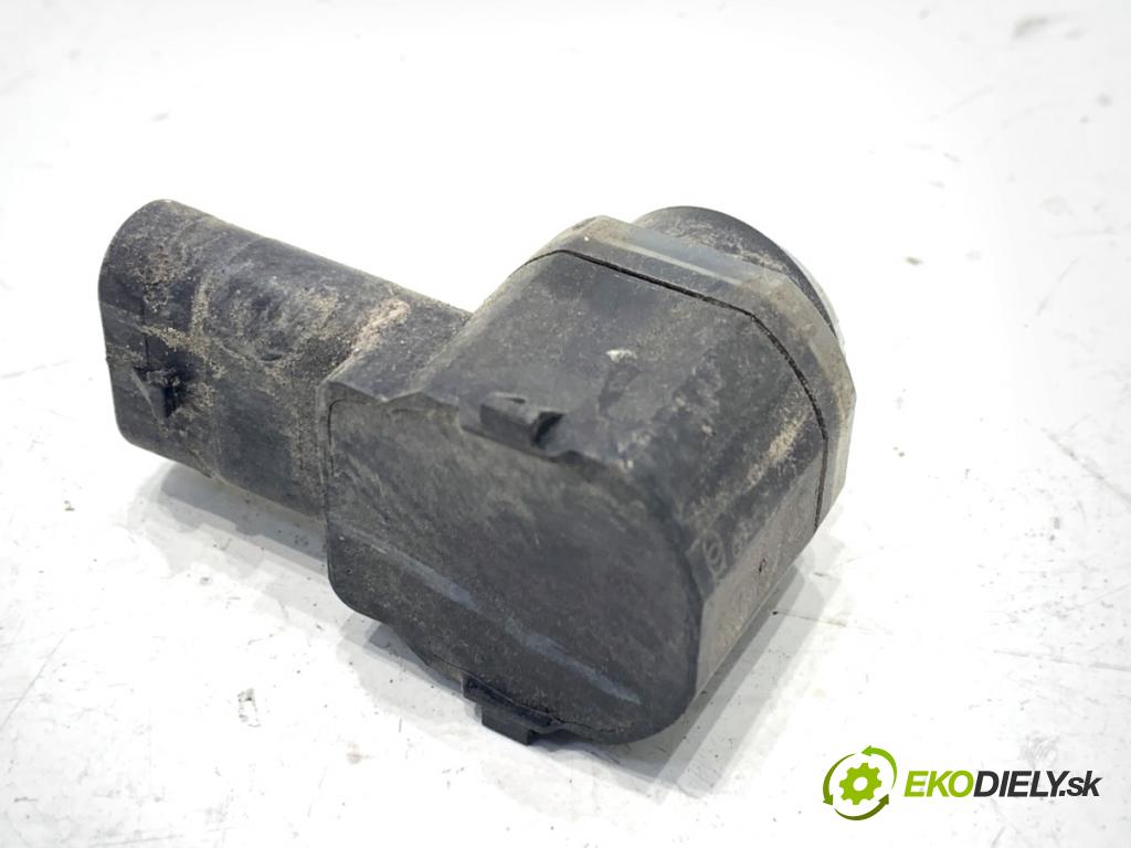 VOLVO V40 liftback 2016 88 kW D2 1969 Snímač PDC 31445160