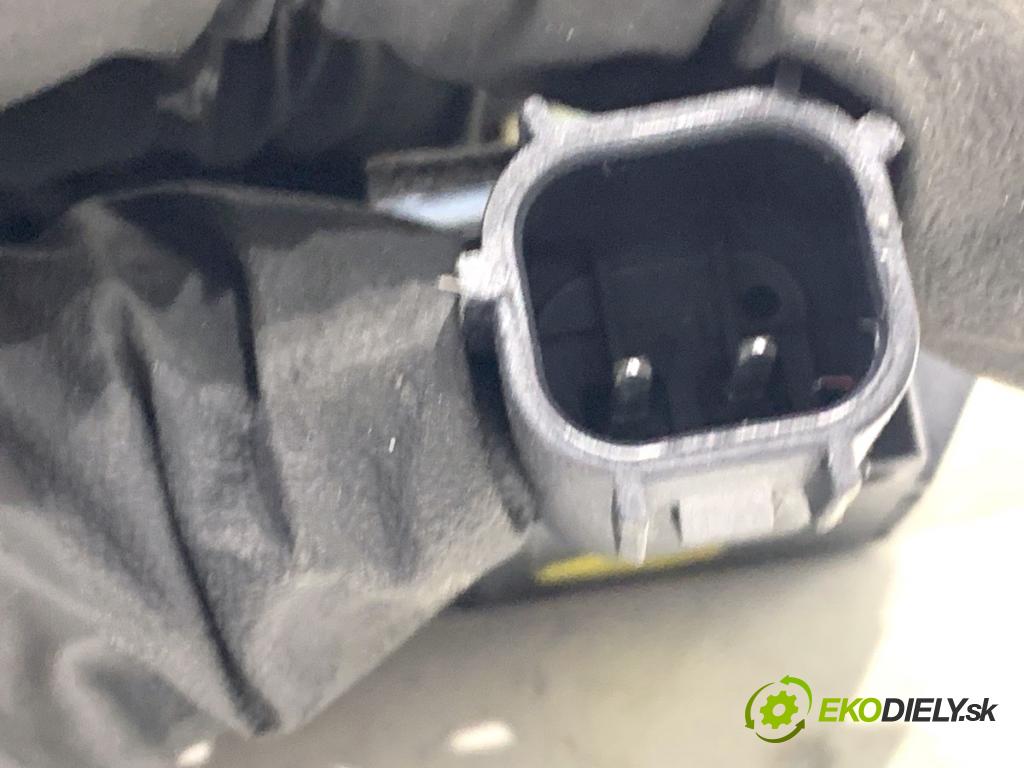 VOLVO V40 liftback 2016 88 kW D2 1969 Snímač nárazu 31360986 (Snímač nárazu)