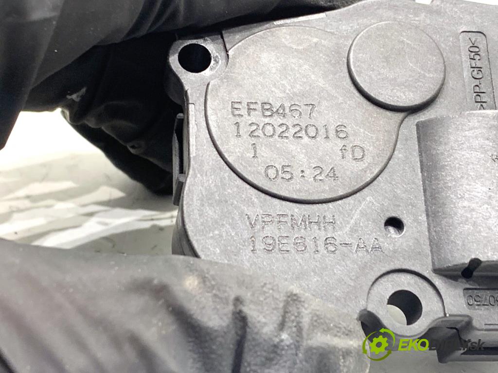 VOLVO V40 liftback 2016 88 kW D2 1969 Motor kúrenia 19E616-AA