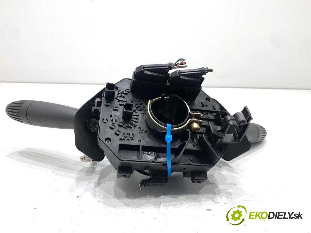 FIAT PANDA II liftback 2003 40 kW 1.1 (169.AXA1A) 1108 přepínač kombinovaný 735360978 (Páčky pod volantem)