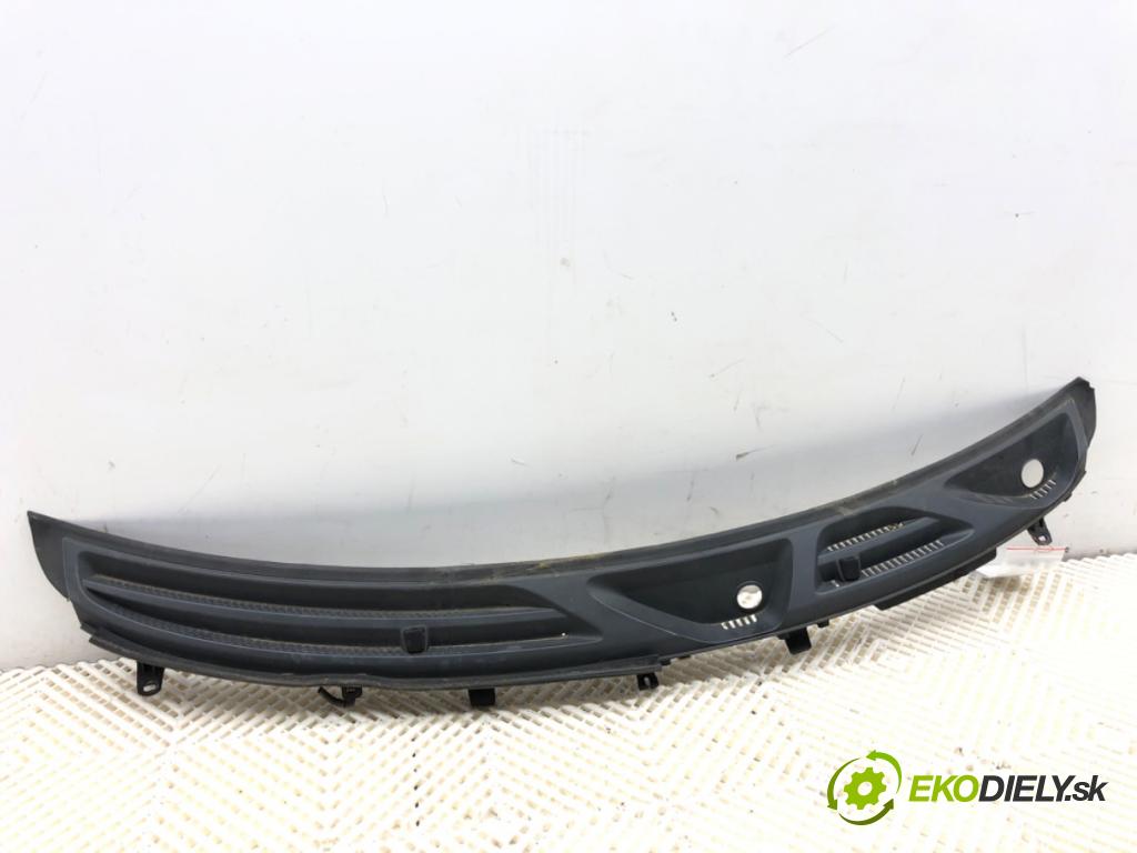 FIAT PANDA II liftback 2003 40 kW 1.1 (169.AXA1A) 1108 torpédo plast pod čelní okno 735340441 (Plast pod čelním sklem)