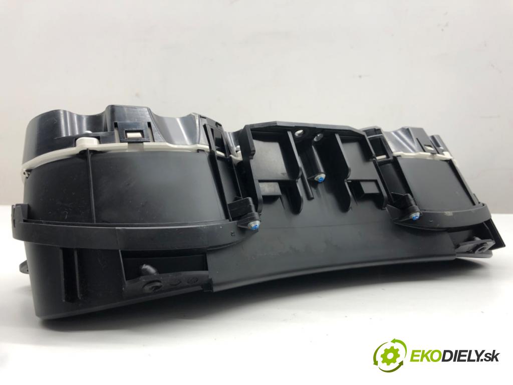 AUDI A4 B8 sedan 2009 105 kW 2.0 TDI 1968 prístrojovka 8K0920900C (Přístrojová deska)