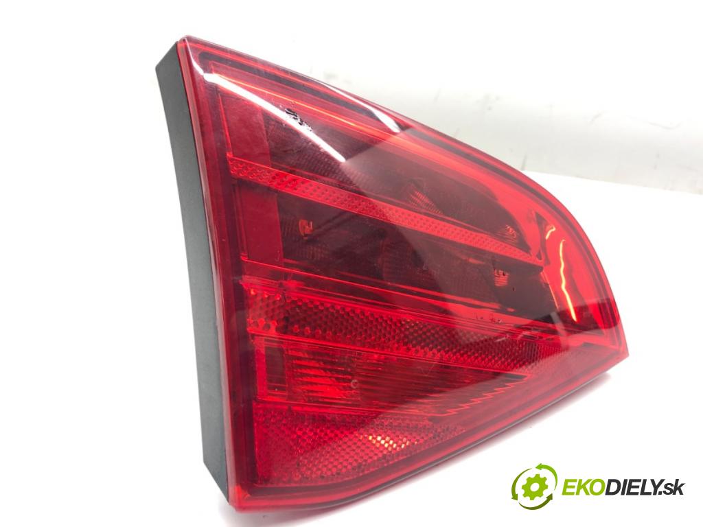 AUDI A4 B8 sedan 2009 105 kW 2.0 TDI 1968 světlo zadní část levá strana vnitřní  (Klika dveří ostatní)