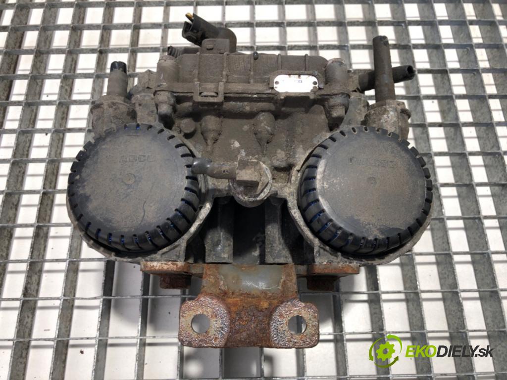 DAF XF Ciągnik siodłowy 2014 375 kW FT 510 375 kW [510 KM] olej napędowy 2012 - 2022 12900 Ventil EBS 4801061050