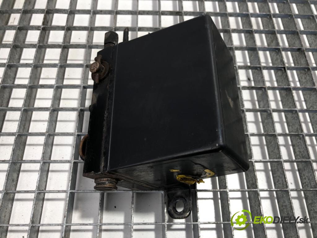 DAF XF Ciągnik siodłowy 2014 375 kW FT 510 375 kW [510 KM] olej napędowy 2012 - 2022 12900 pumpa sťahovaní kabina 1914281