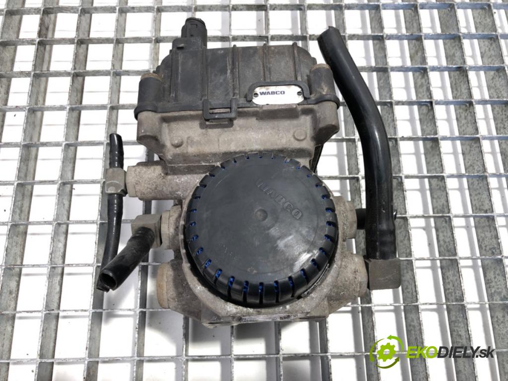 DAF XF Ciągnik siodłowy 2014 375 kW FT 510 375 kW [510 KM] olej napędowy 2012 - 2022 12900 Ventil EBS 1867005