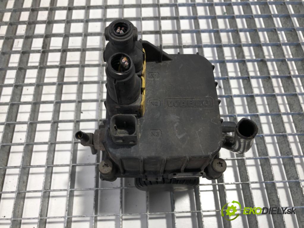 DAF XF Ciągnik siodłowy 2014 375 kW FT 510 375 kW [510 KM] olej napędowy 2012 - 2022 12900 Ventil EBS 1867005