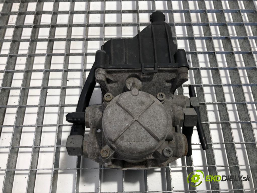 DAF XF Ciągnik siodłowy 2014 375 kW FT 510 375 kW [510 KM] olej napędowy 2012 - 2022 12900 Ventil EBS 1867005