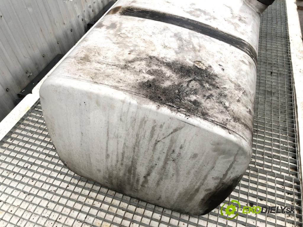 DAF XF Ciągnik siodłowy 2014 375 kW FT 510 375 kW [510 KM] olej napędowy 2012 - 2022 12900 nádržka paliva 1681826 (Palivová nádrž)