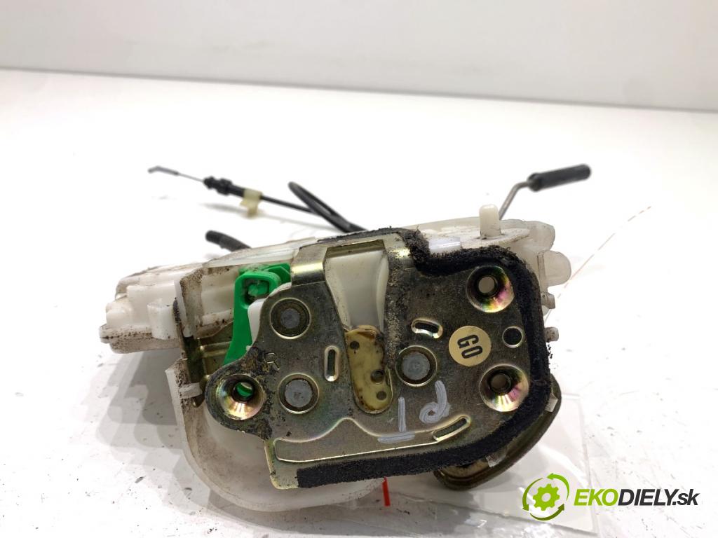 HONDA ACCORD VII sedan 2004 103 kW 2.2 i-CTDi (CN1) 2204 zámok Dvere pravy zad 