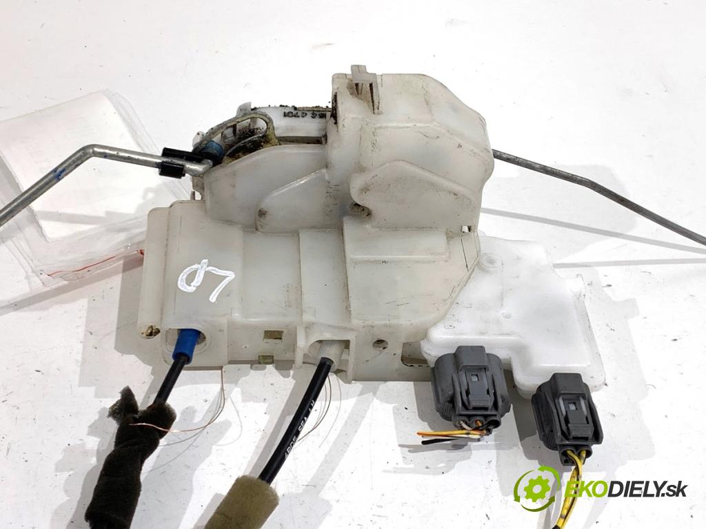 HONDA ACCORD VII sedan 2004 103 kW 2.2 i-CTDi (CN1) 2204 zámok Dvere ľavy predný